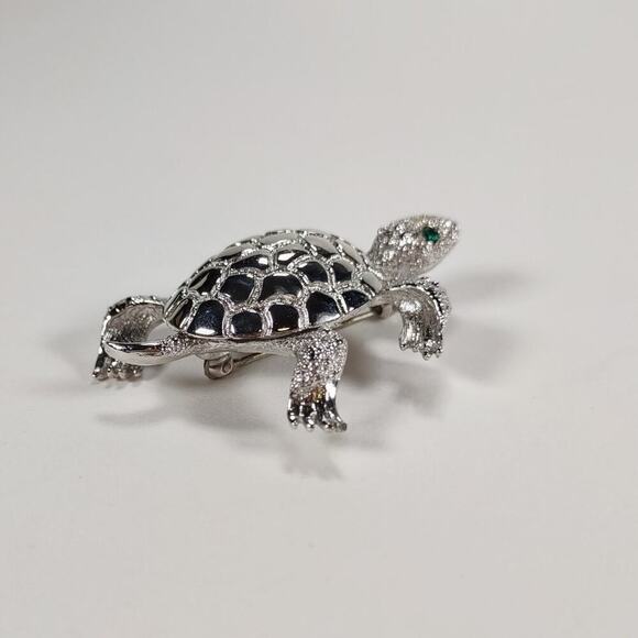 Vintage 1980's Silver Tone Monet Turtle Brooch - Picture 4 of 6